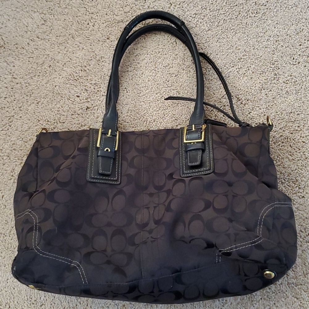 Coach Purse - Picture 2 of 3